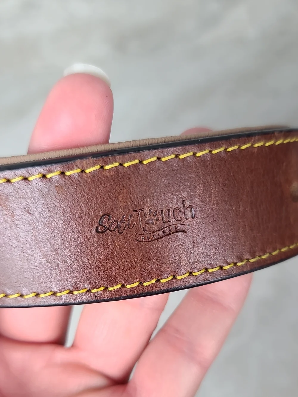 Soft Touch Collars Two-Tone Brown Leather Belt-Style Dog Collar Brass Buckle 24
